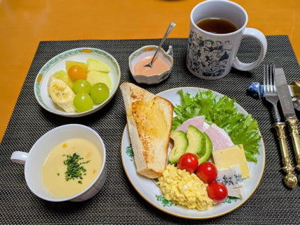 単なる思いつきで、フェミニズムなテーマをやるわけではない