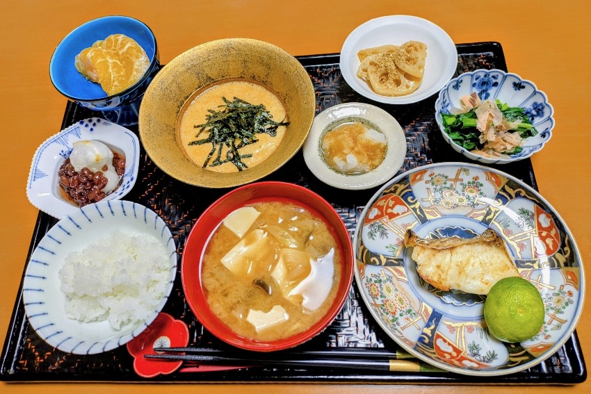 男尊女卑が勝つか？女性の地位向上が勝つか？今日が日本の将来を占う分水嶺だろう