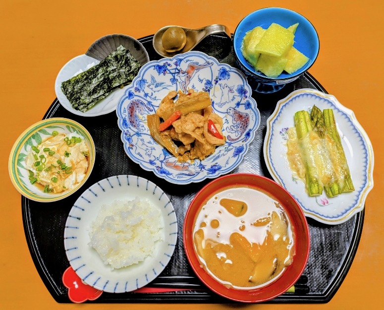 今日は一日中雨、仕事に集中しやすそうだ